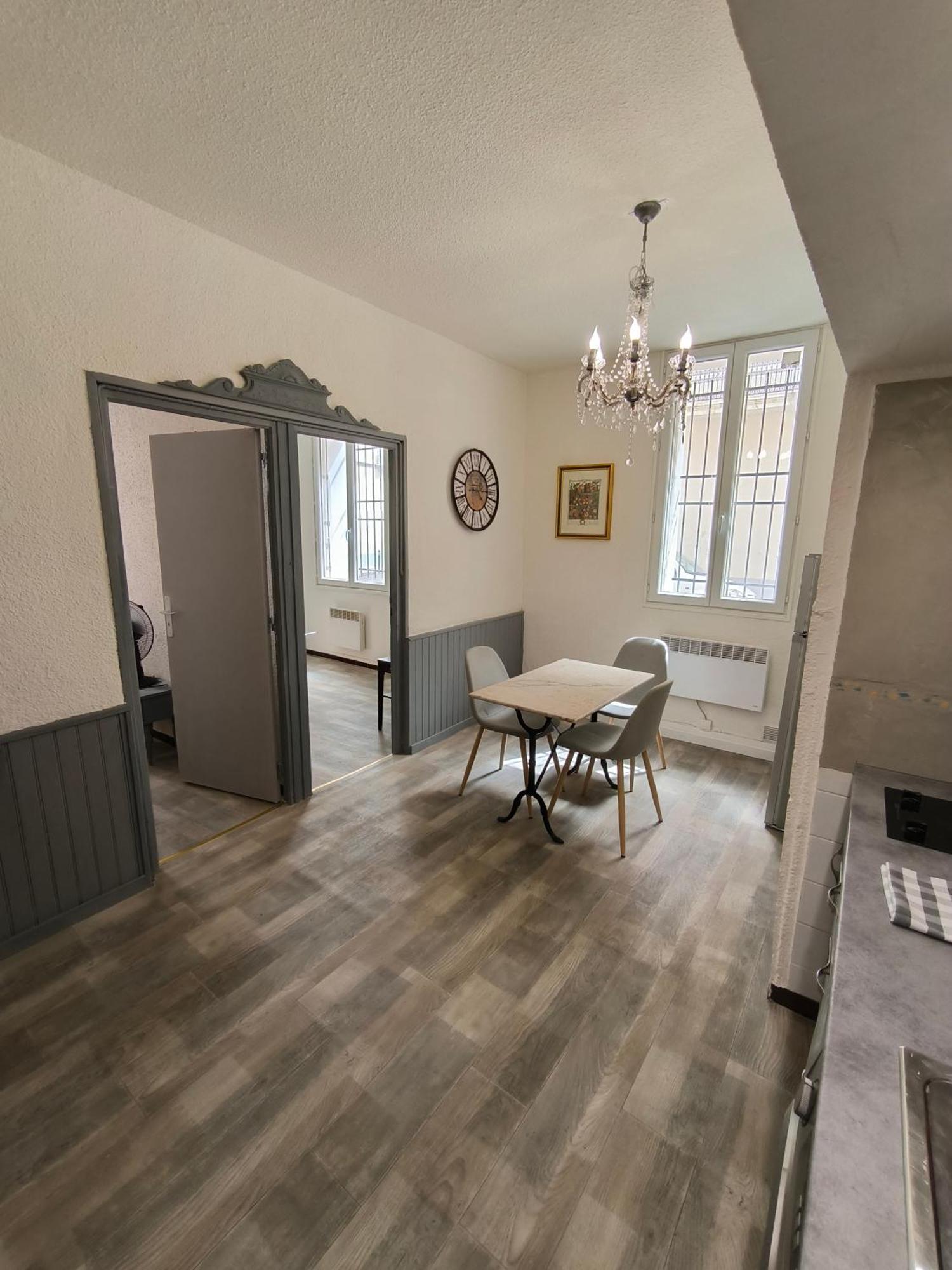 Appartement Chaleureux Dans Le Centre De Безье Экстерьер фото